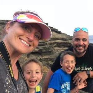 Meet your Posher, Rossitza